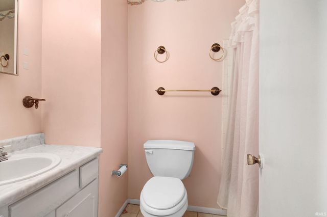 2209 Baton Rouge Drive, Kokomo, IN 46902