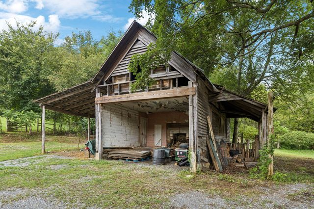 994 Bull Run Rd, Lynchburg, TN 37352