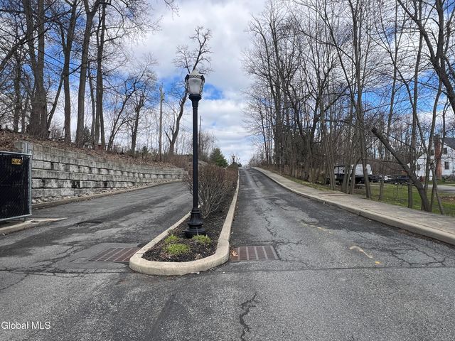 92 Annabelle Place, Rotterdam, NY 12306
