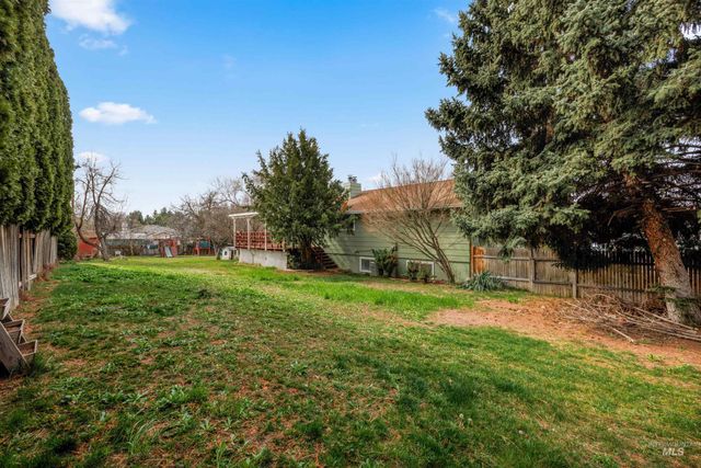 3762 S Summerset Way, Boise, ID 83709