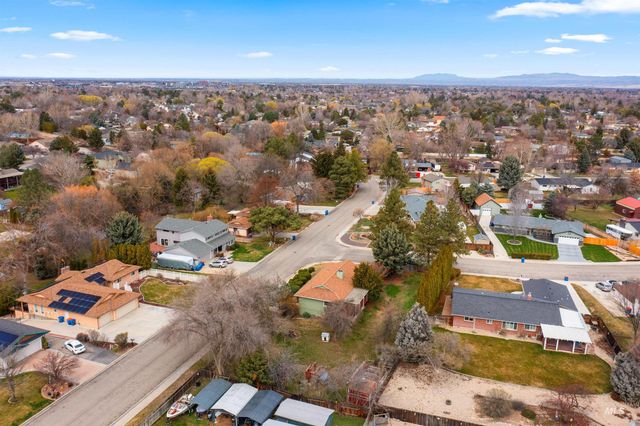 3762 S Summerset Way, Boise, ID 83709