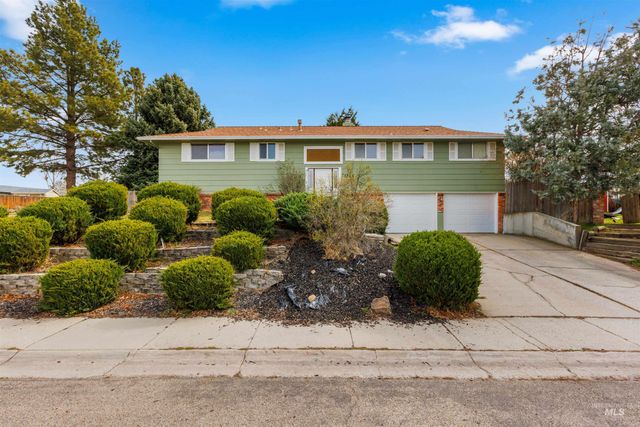 3762 S Summerset Way, Boise, ID 83709