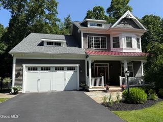 61 Yachtsman Way, Malta, NY 12020