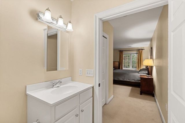 180 Chickering Road 310C, North Andover, MA 01845