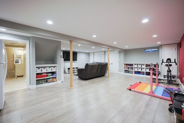 46 Melody Dr, Attleboro, MA 02703