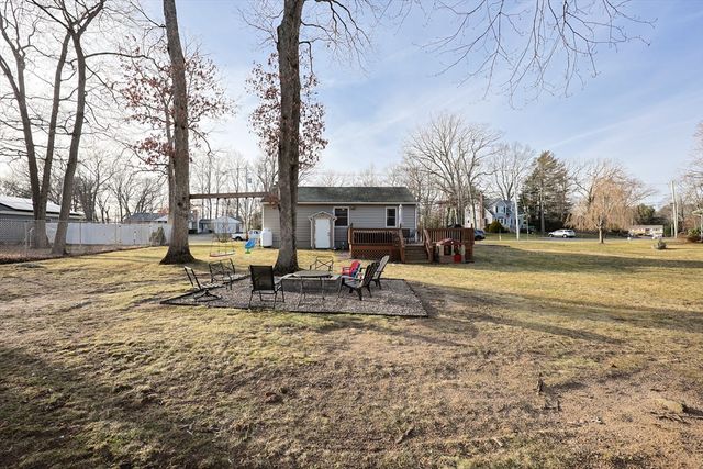 46 Melody Dr, Attleboro, MA 02703