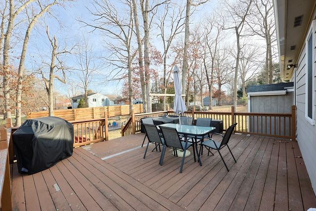 46 Melody Dr, Attleboro, MA 02703