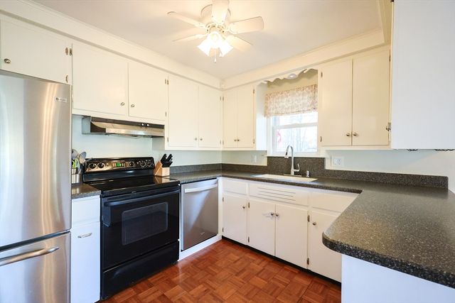 46 Melody Dr, Attleboro, MA 02703