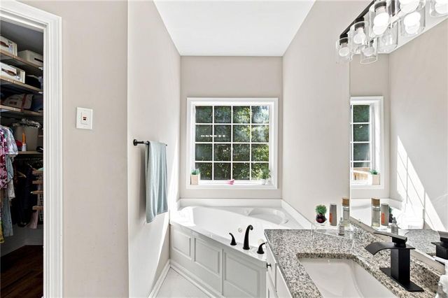 739 Reeves Lake Drive SW, Marietta, GA 30064
