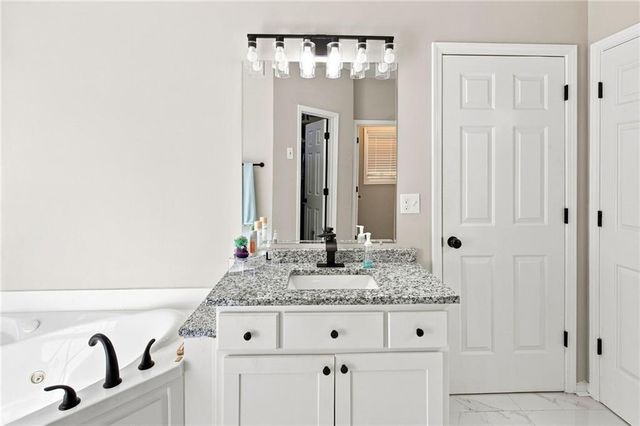 739 Reeves Lake Drive SW, Marietta, GA 30064