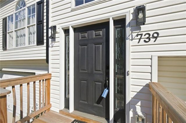 739 Reeves Lake Drive SW, Marietta, GA 30064