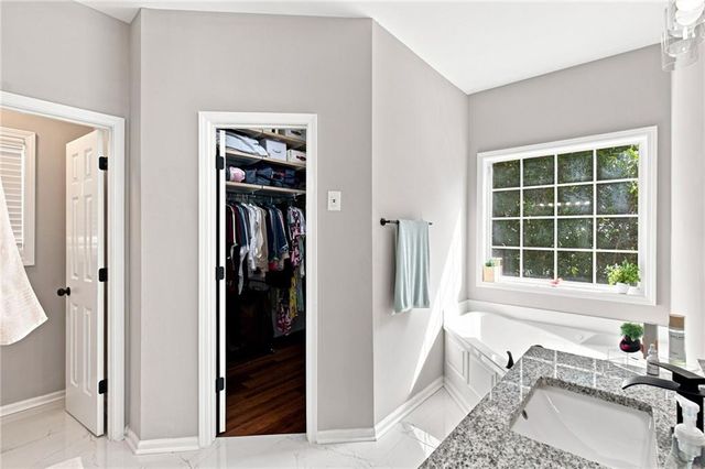 739 Reeves Lake Drive SW, Marietta, GA 30064