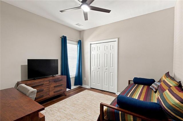 739 Reeves Lake Drive SW, Marietta, GA 30064