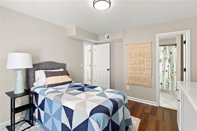 739 Reeves Lake Drive SW, Marietta, GA 30064