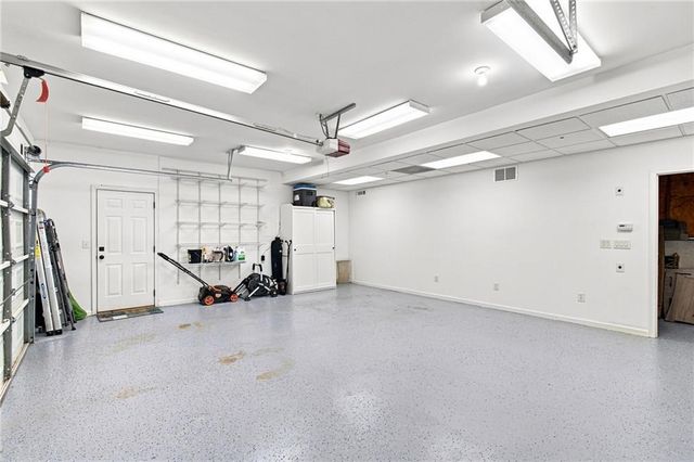 739 Reeves Lake Drive SW, Marietta, GA 30064