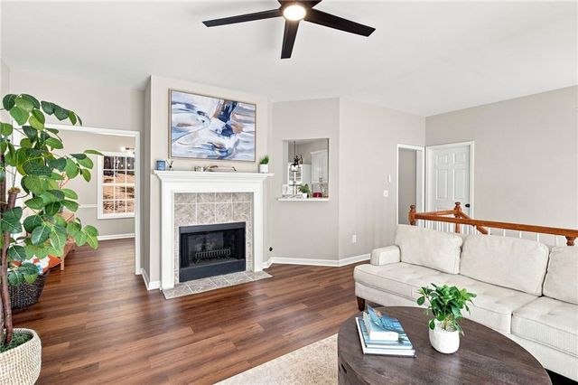739 Reeves Lake Drive SW, Marietta, GA 30064