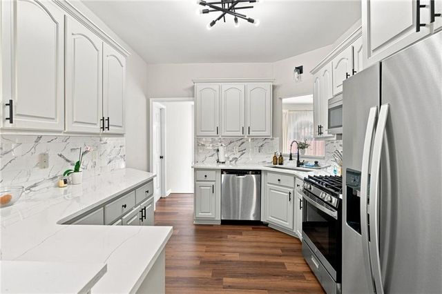 739 Reeves Lake Drive SW, Marietta, GA 30064