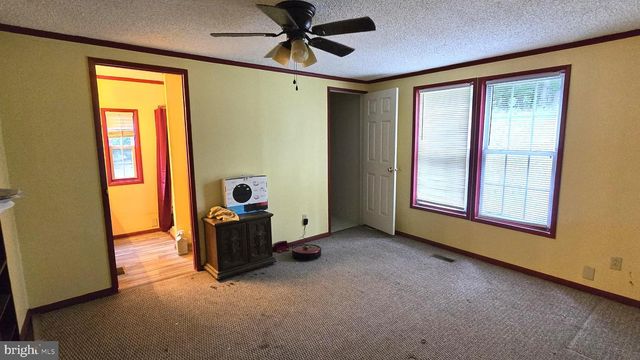 230 CRINOLINE LN, Winchester, VA 22603