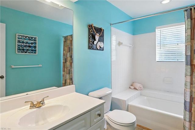 4468 Kidder DR, Virginia Beach, VA 23462