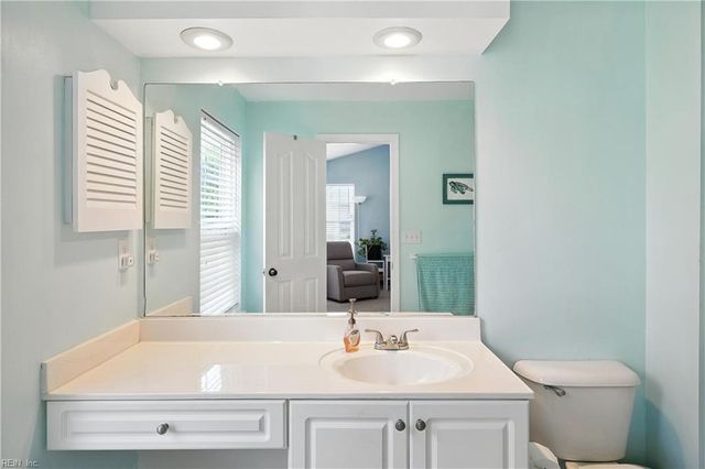 4468 Kidder DR, Virginia Beach, VA 23462