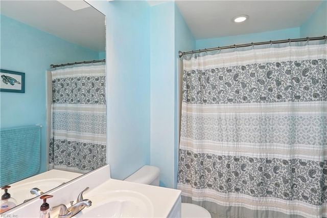 4468 Kidder DR, Virginia Beach, VA 23462