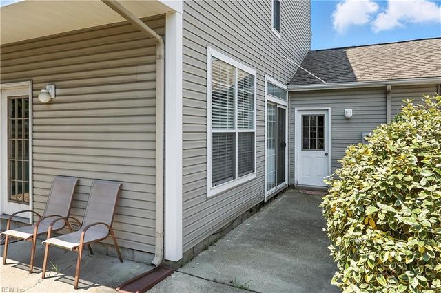 4468 Kidder DR, Virginia Beach, VA 23462