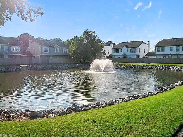 4468 Kidder DR, Virginia Beach, VA 23462