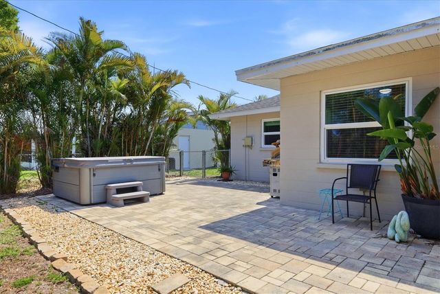 3119 LOCKWOOD TERRACE, Sarasota, FL 34231