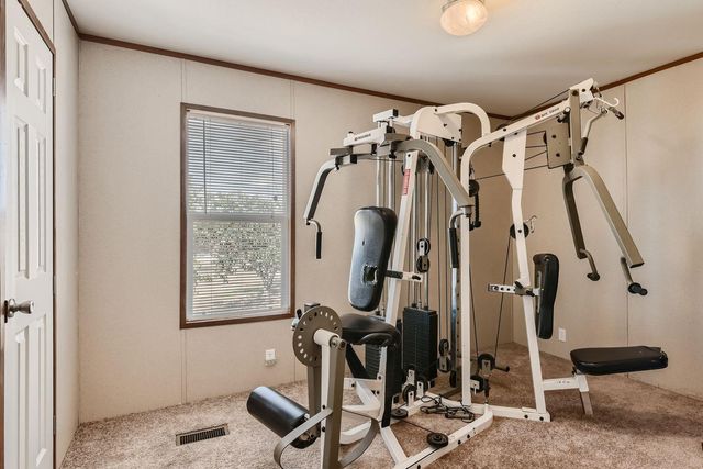 517 Crossroads DR, Dale, TX 78616