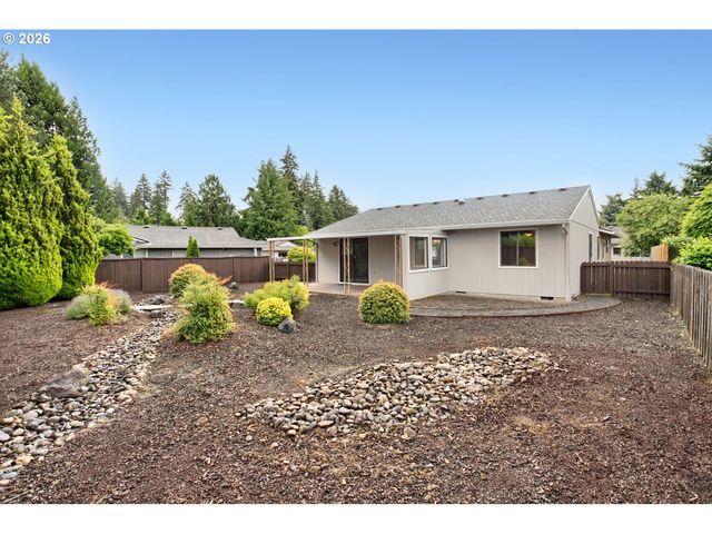 16680 Sw QUEEN ANNE Ave, Portland, OR 97224