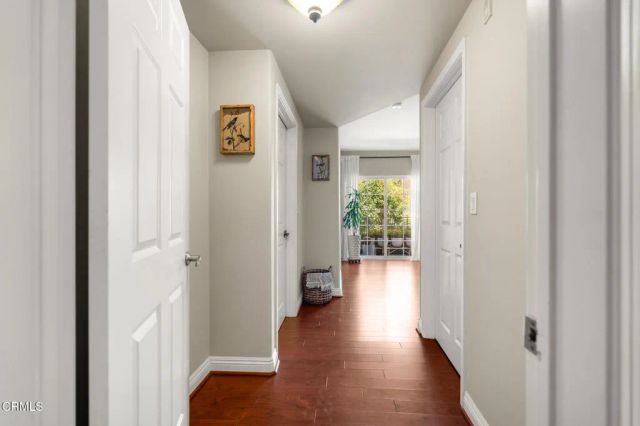 616 S Wilton Place 203, Los Angeles, CA 90005