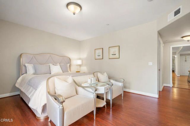 616 S Wilton Place 203, Los Angeles, CA 90005