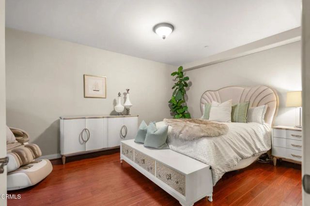 616 S Wilton Place 203, Los Angeles, CA 90005