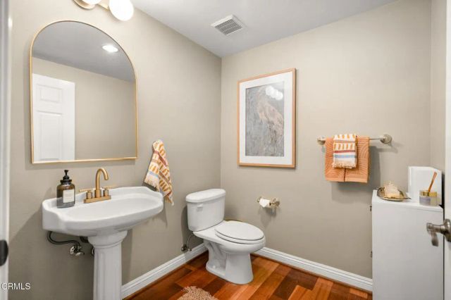 616 S Wilton Place 203, Los Angeles, CA 90005
