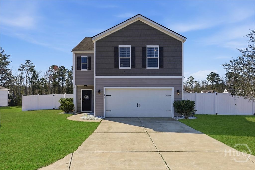 241 Bellflower Circle, Guyton, GA 31312