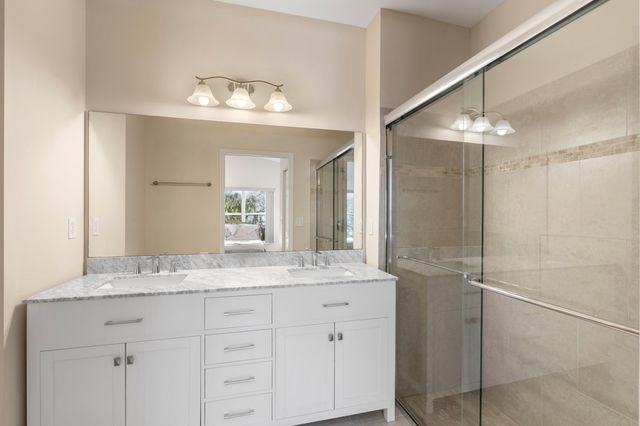6402 Park Lake Circle, Boynton Beach, FL 33437