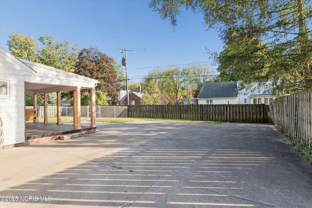 3447 Kingsgate Road, Toledo, OH 43606