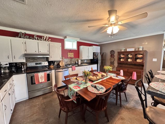 1465 Turnipseed Rd, Ashland City, TN 37015