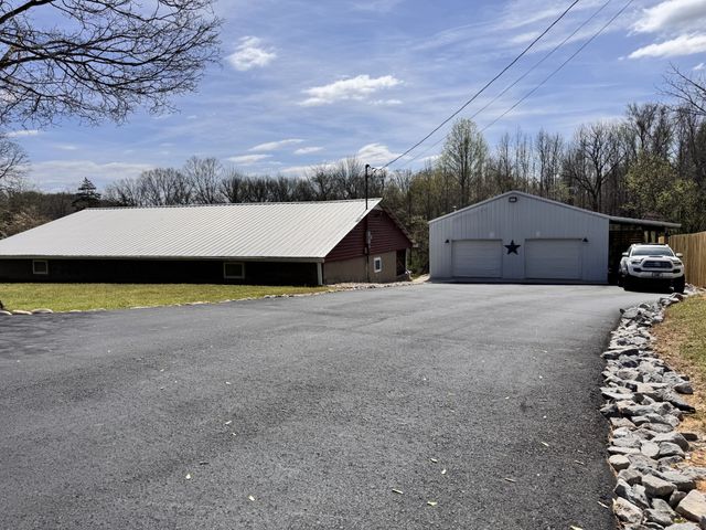 1465 Turnipseed Rd, Ashland City, TN 37015