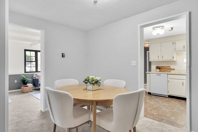 58 Spencer Rd 18K, Boxborough, MA 01719