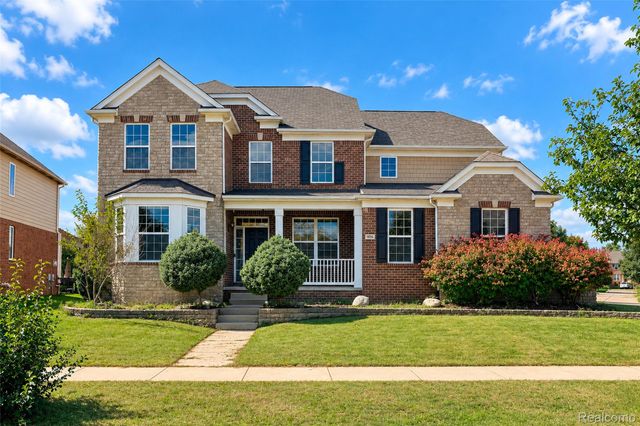 1696 S Pennfield Lane, Canton Charter Township, MI 48188