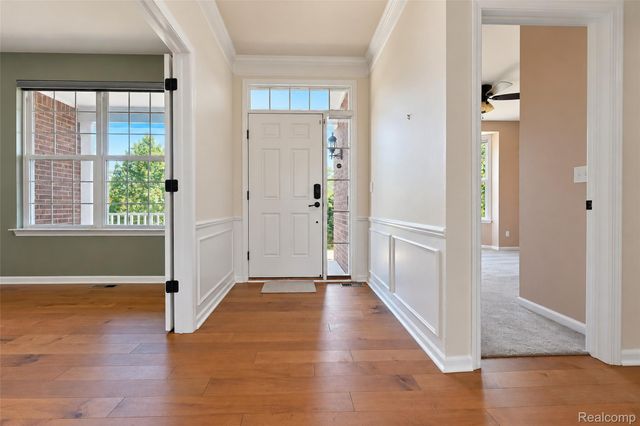 1696 S Pennfield Lane, Canton Charter Township, MI 48188