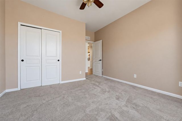 1696 S Pennfield Lane, Canton Charter Township, MI 48188
