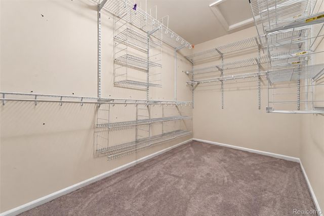1696 S Pennfield Lane, Canton Charter Township, MI 48188