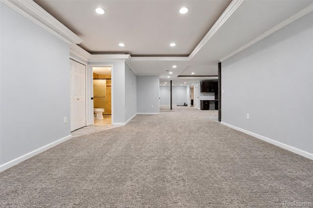 1696 S Pennfield Lane, Canton Charter Township, MI 48188