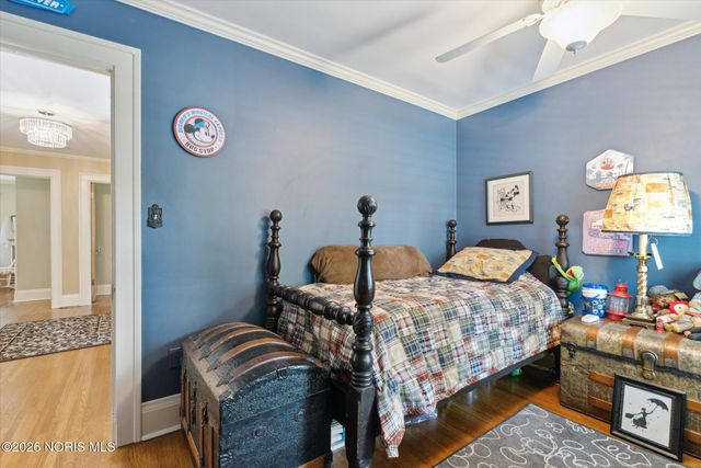 3614 Edgevale Road, Ottawa Hills, OH 43606