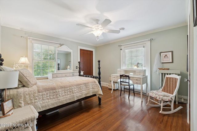 3614 Edgevale Road, Ottawa Hills, OH 43606