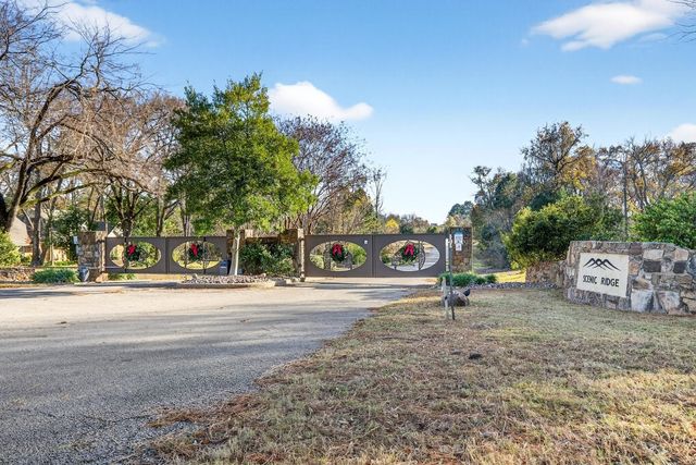 6105 Overlook Point, Athens, TX 75752