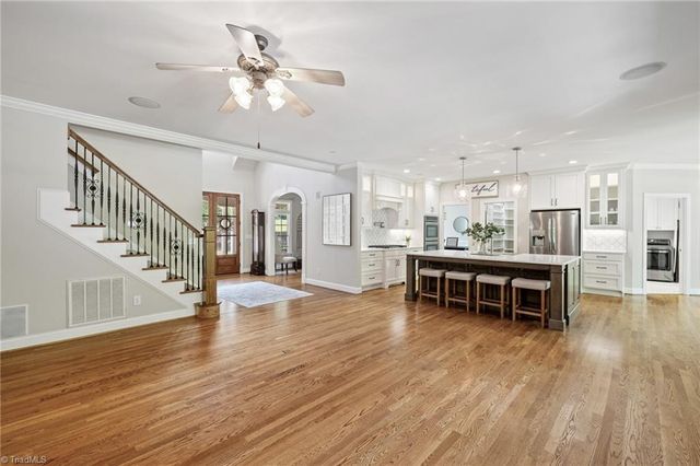 350 Abbotts Crossing, High Point, NC 27265