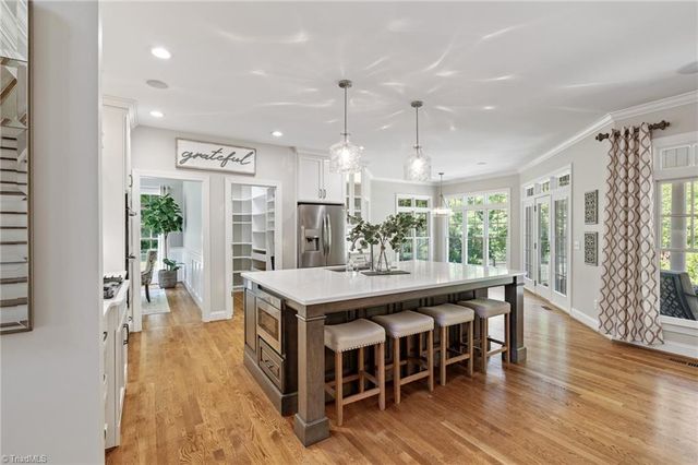 350 Abbotts Crossing, High Point, NC 27265
